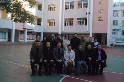 霞浦三沙中心小學(xué)與泉州市豐澤區(qū)崇德實(shí)驗(yàn)小學(xué)舉行手拉手簽約儀式