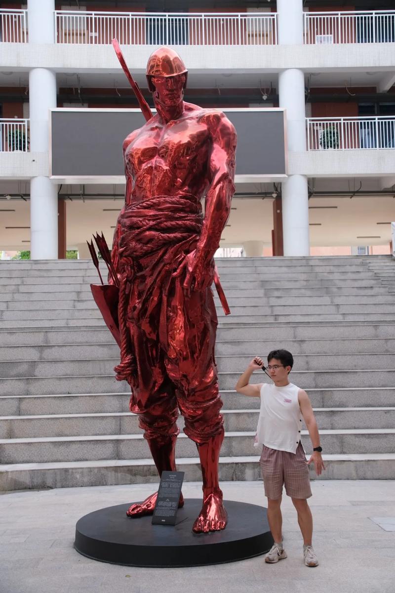 雨露天下|福師大真美,攝影師加雞腿.